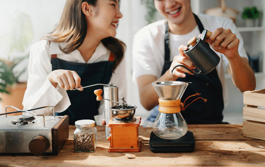 Bean-to-Cup vs. Liquid Coffee Dispensing Systems: Why Liquid Coffee Wins for Business